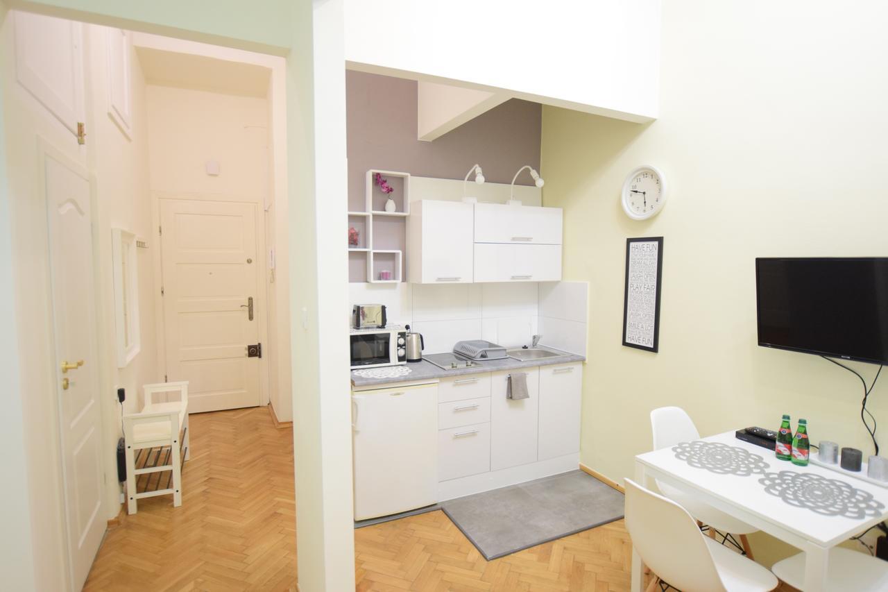 Elegant Apartment Copernicus Varsó Kültér fotó