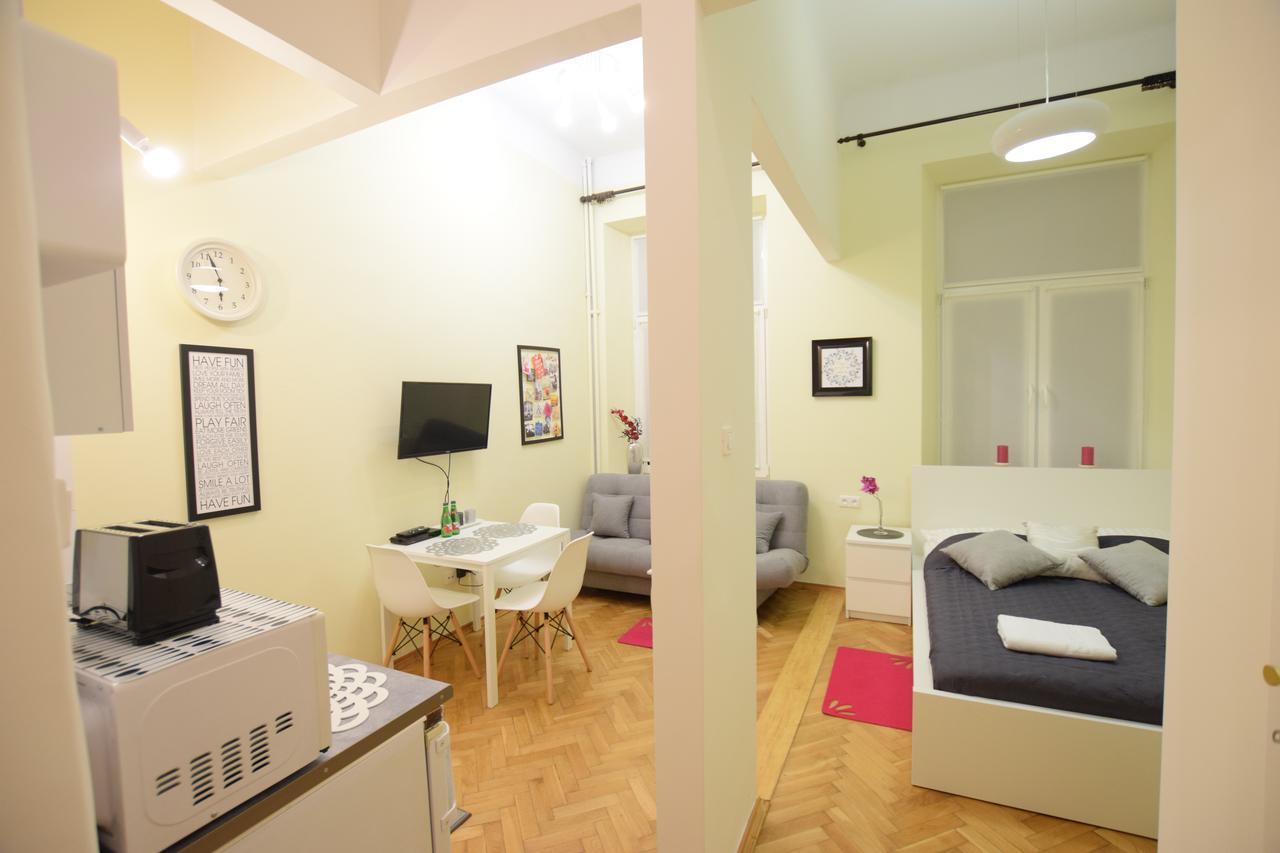 Elegant Apartment Copernicus Varsó Kültér fotó