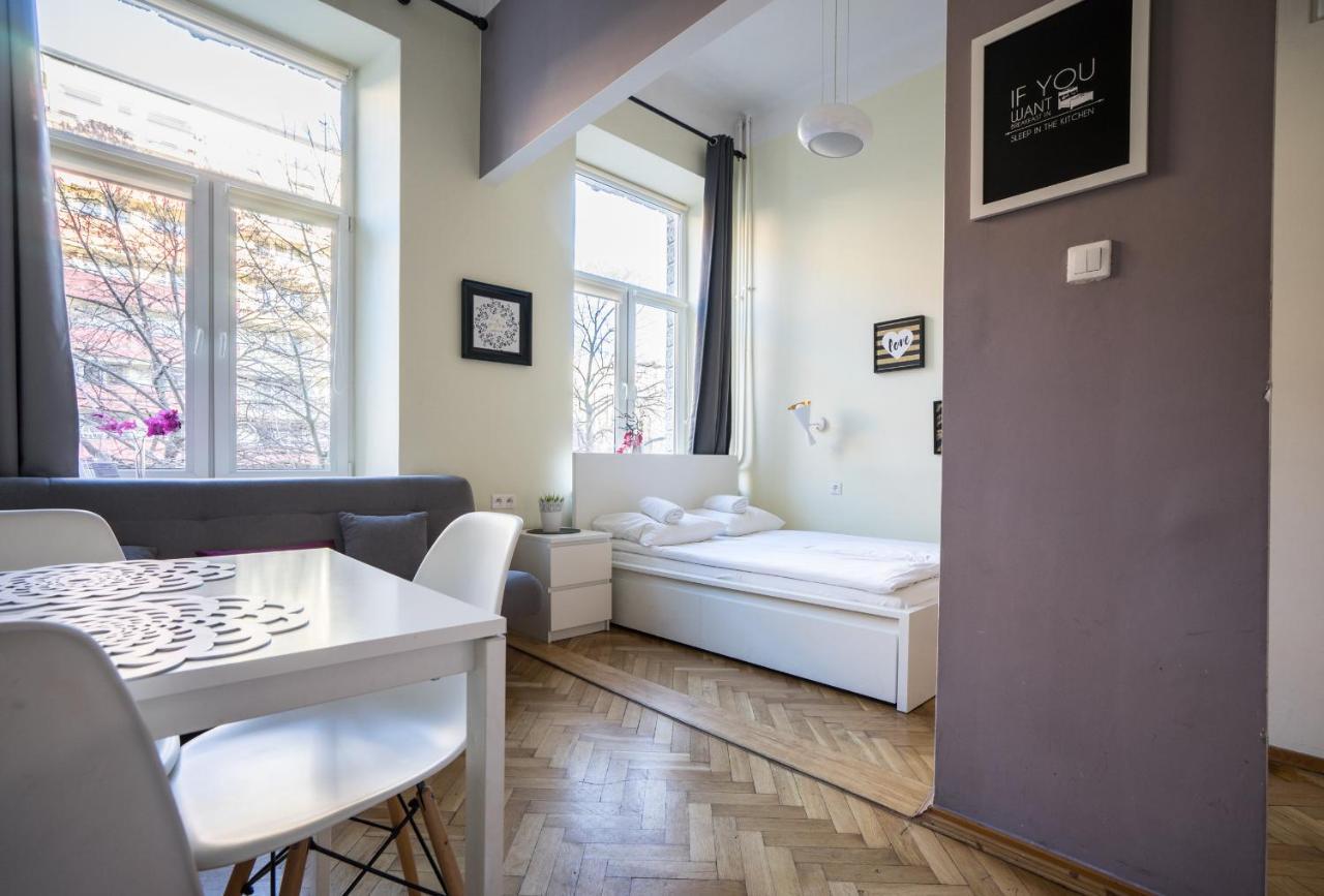 Elegant Apartment Copernicus Varsó Kültér fotó