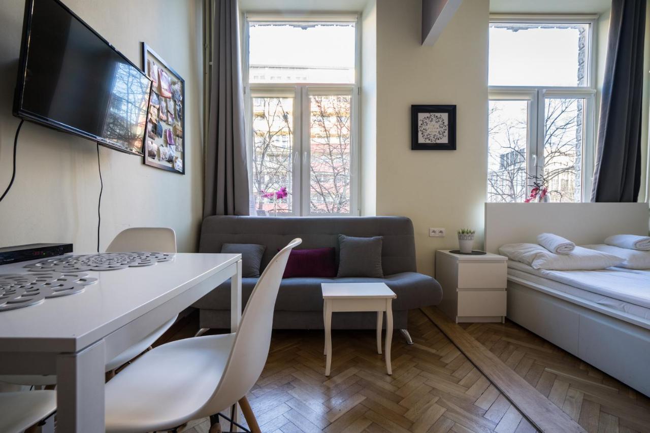 Elegant Apartment Copernicus Varsó Kültér fotó