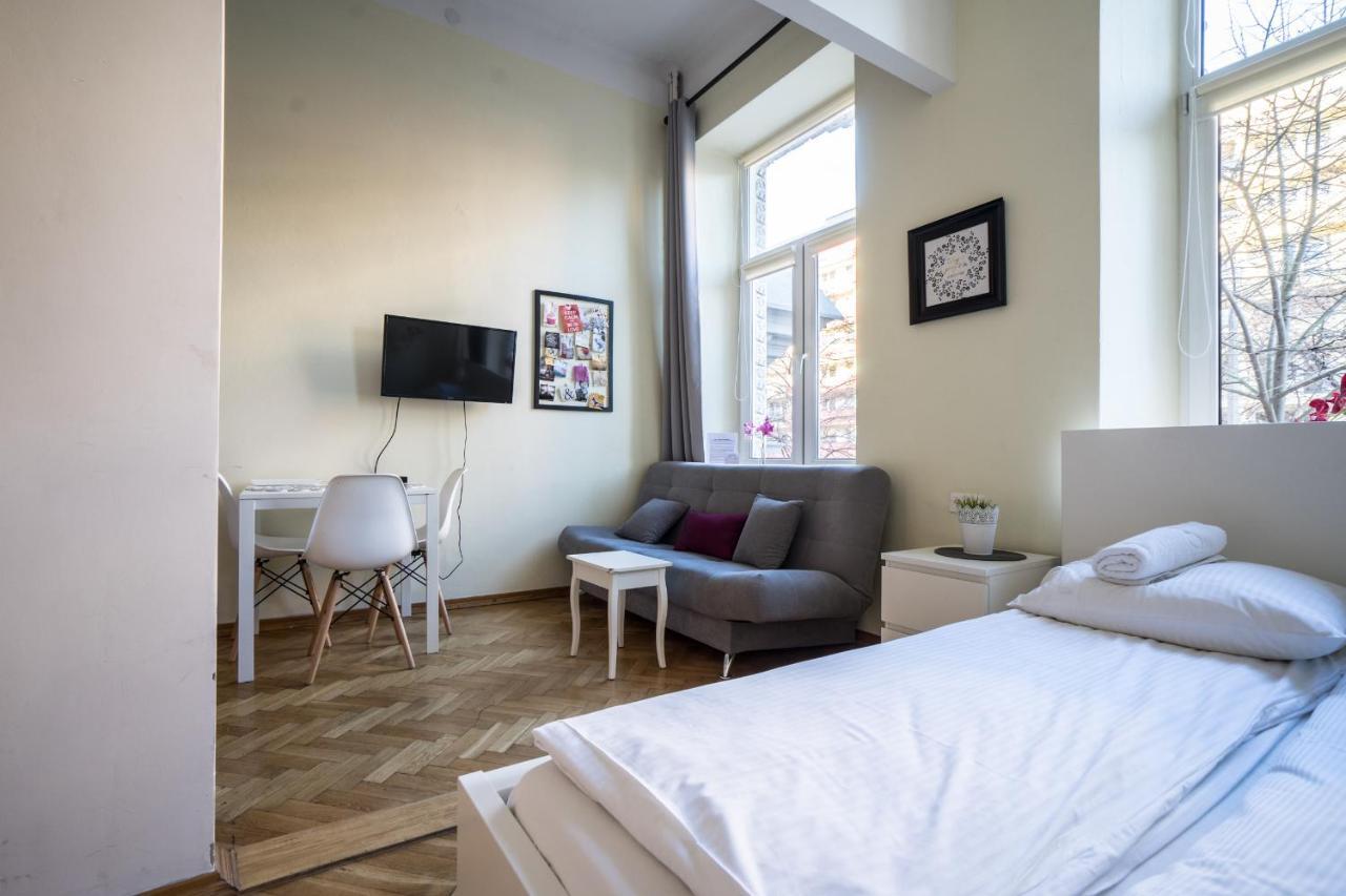 Elegant Apartment Copernicus Varsó Kültér fotó